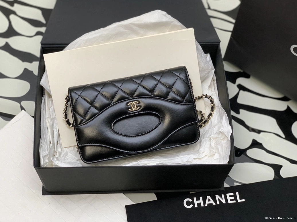 Hyper Peter CHANEL WALLET-19CM 0812